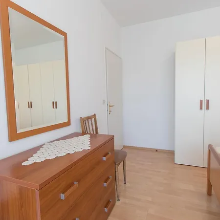 Apartment Vesna *